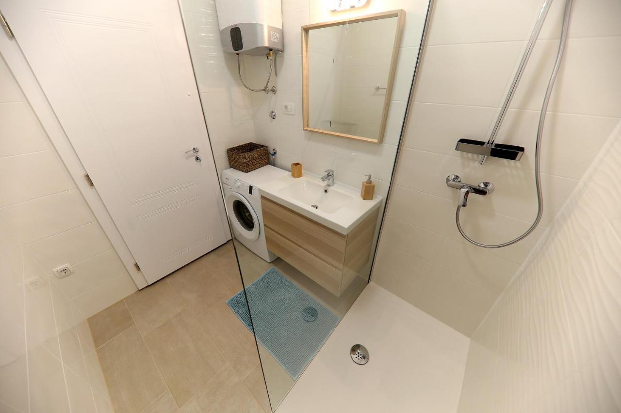 Apartments Meri-Puntamika Zára Kültér fotó