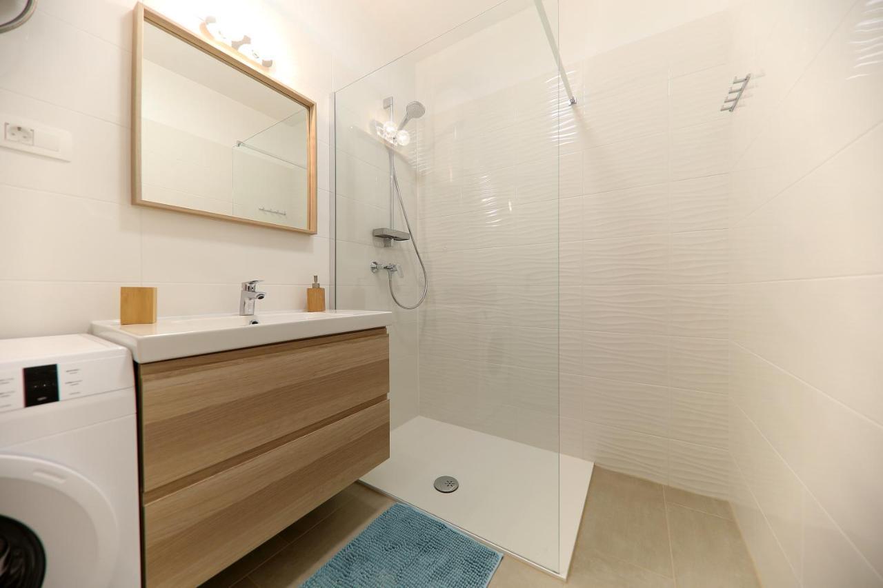 Apartments Meri-Puntamika Zára Kültér fotó