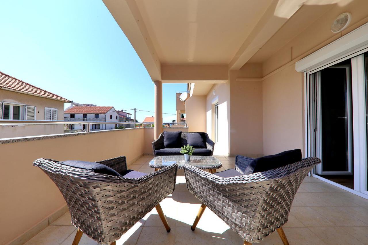 Apartments Meri-Puntamika Zára Kültér fotó